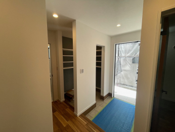 �@���փV���[�Y�N���[�N�ʐ^